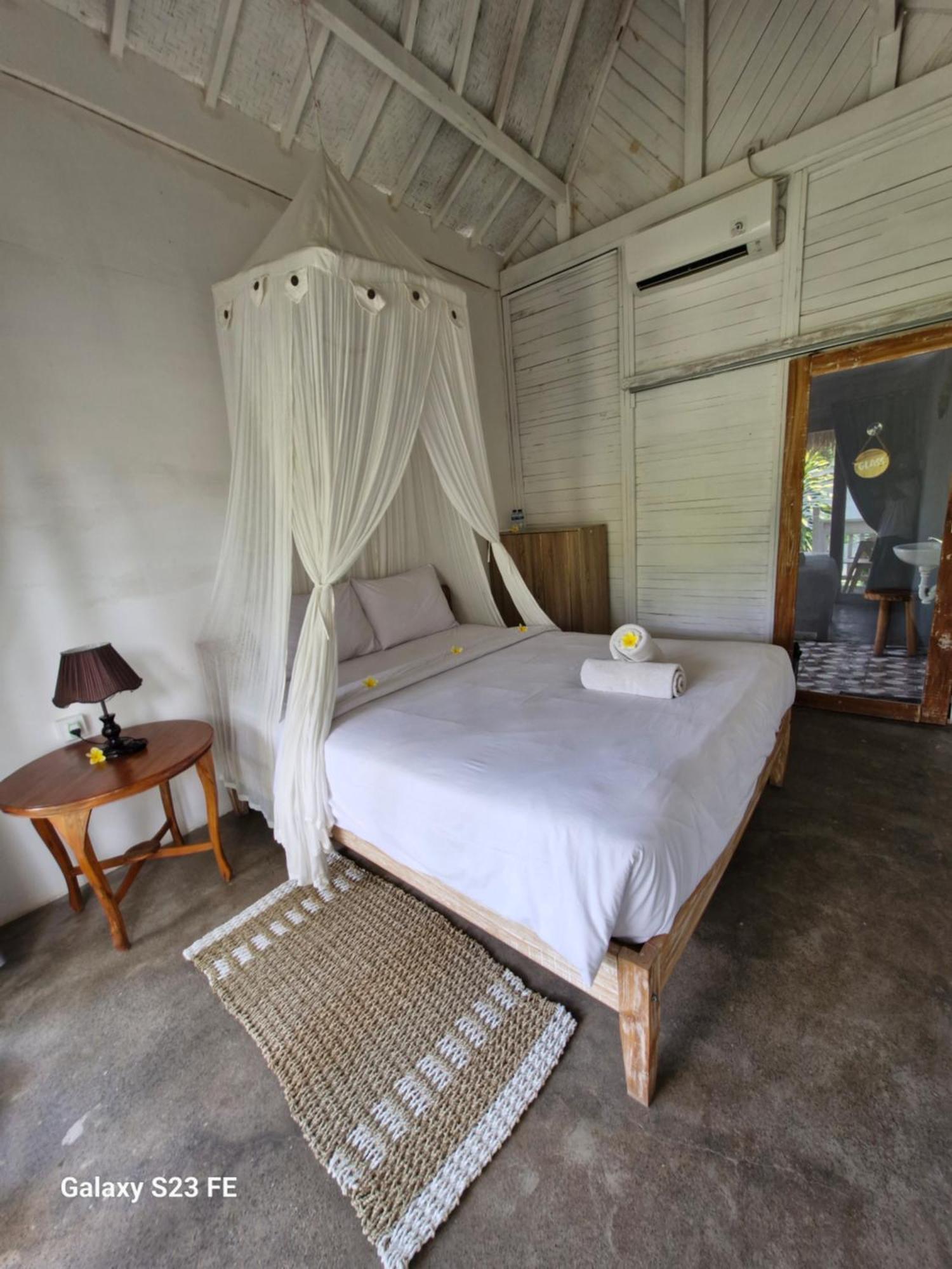 The Layar Homestay Batununggul Экстерьер фото